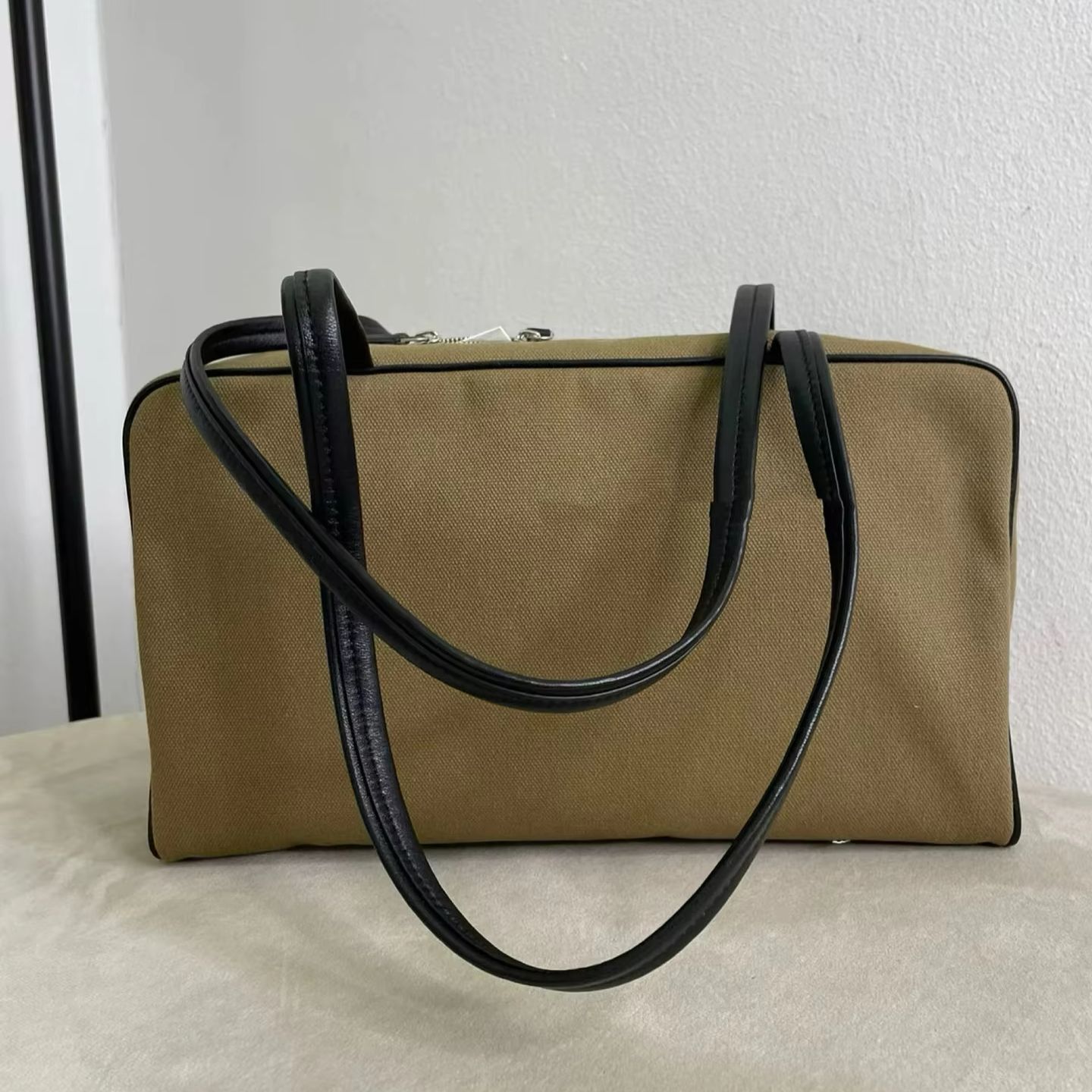 Outdoor Sport Dress - Bolso Tote Clásico de Lona Suave